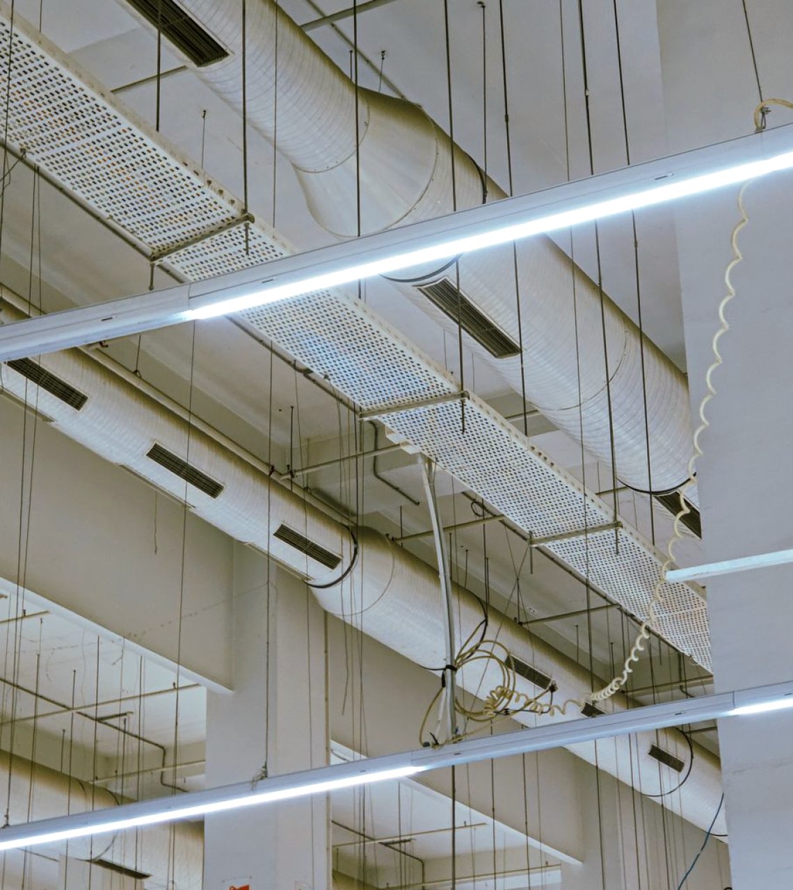 A Lighting Plan for a Small Studio: Jamie's Rigging Problem